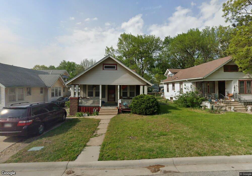 1820 SW 3rd St, Topeka, KS 66606 - photo 1