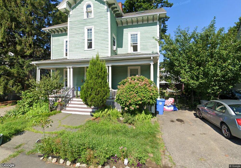 19 Willow St unit 1, Waltham, MA 02453 - photo 1