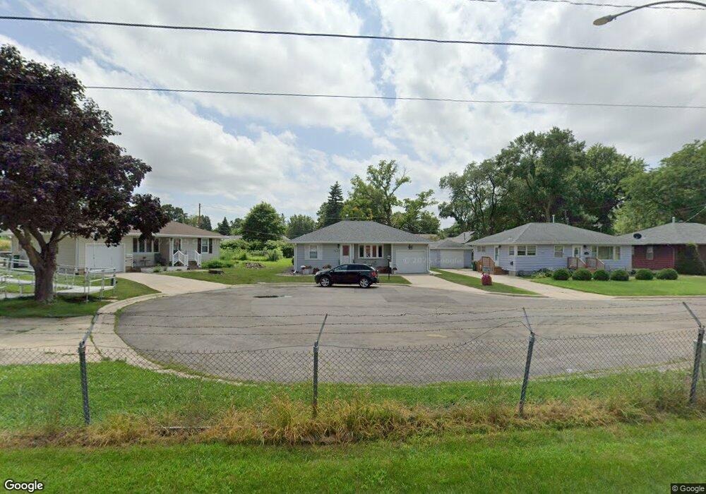 714 Amelia Place, Albert Lea, MN 56007 - photo 1