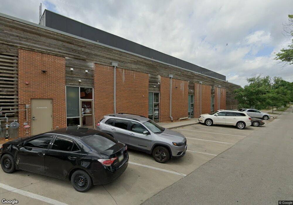 1938 SE 6th St, Des Moines, IA 50315 - photo 1