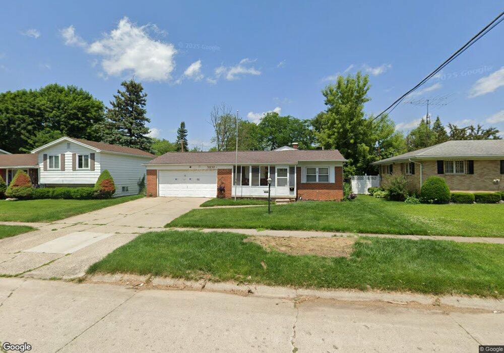 3831 Gloucester St, Flint, MI 48503 - photo 1