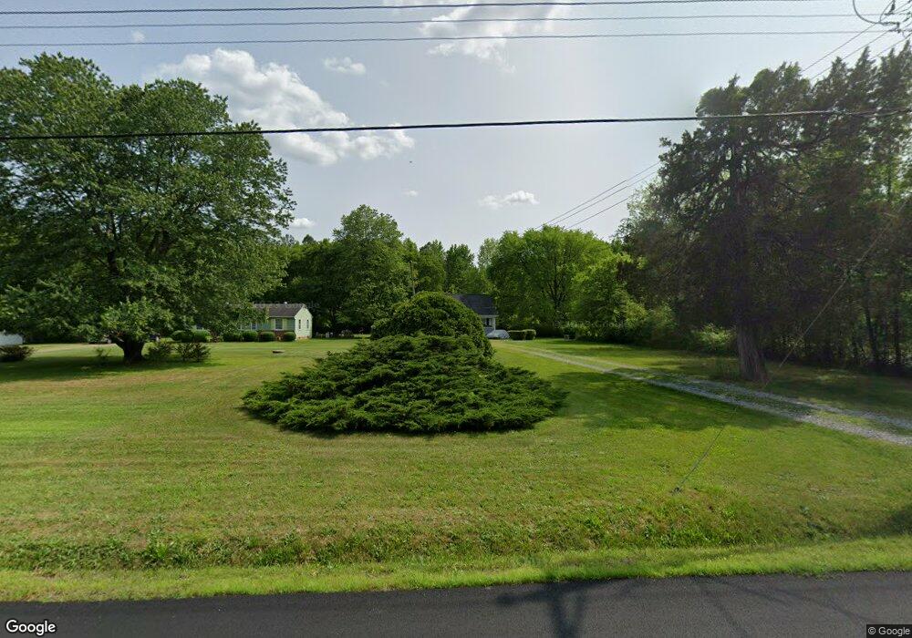 10305 Jamestown Rd, Ashland, VA 23005 - photo 1