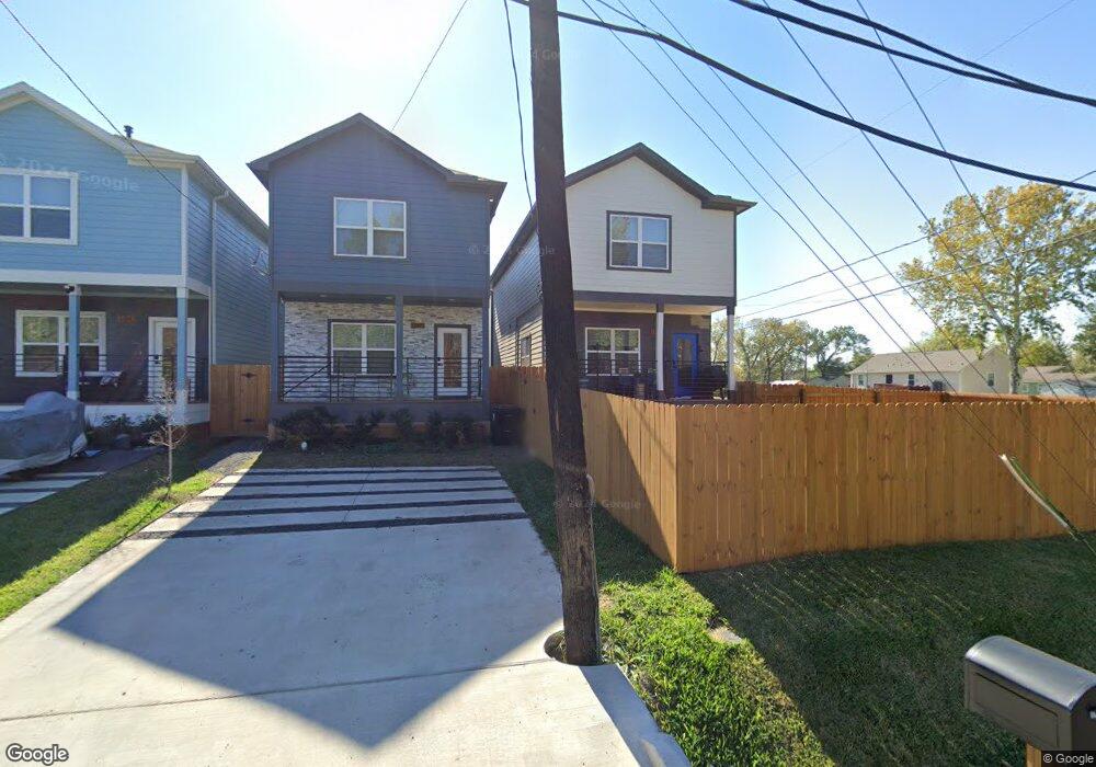 1855 Dewalt St, Houston, TX 77088 - photo 1