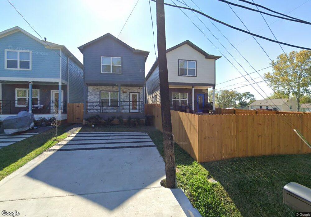 1853 Dewalt St, Houston, TX 77088 - photo 1
