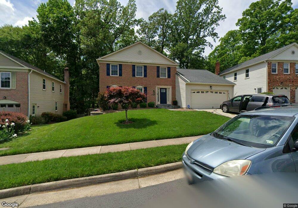7012 Maple Tree Ln, Springfield, VA 22152 - photo 1