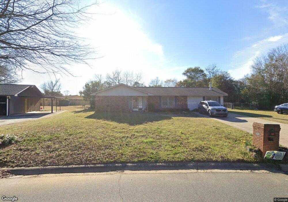 131 Avalon Dr, Warner Robins, GA 31093 - photo 1