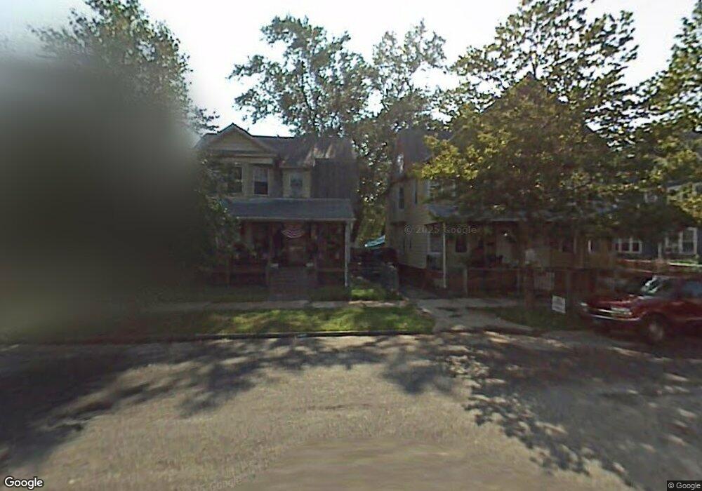 32 Whittier St, Springfield, MA 01108 - photo 1