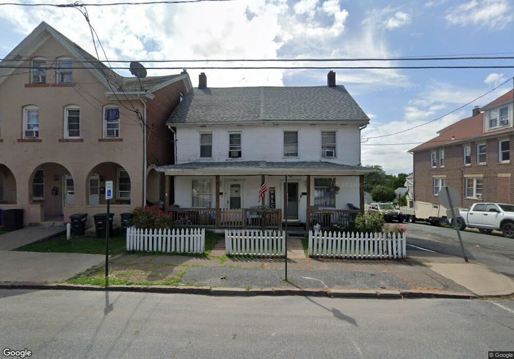 738 N Locust St, Hazleton, PA 18201 - photo 1