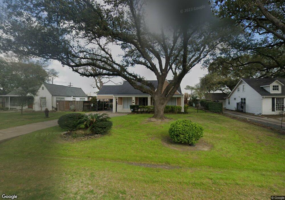 3206 Randall St, Houston, TX 77018 - photo 1