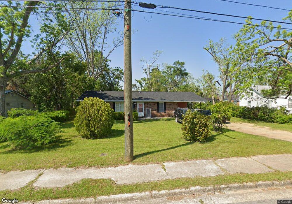 507 Cherry St W, Douglas, GA 31533 - photo 1