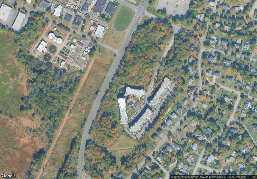 1307 Pointe Gate Dr unit 1307, Livingston, NJ 07039 - photo 1