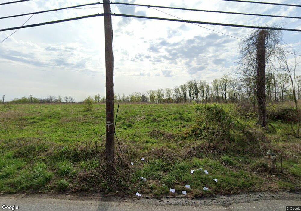 1502 Bettie Ct, Capitol Heights, MD 20743 - photo 1