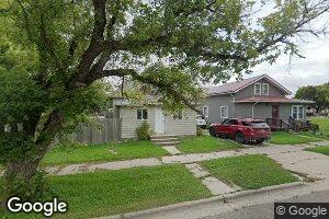 208 1st Ave NW, Mohall, ND 58761