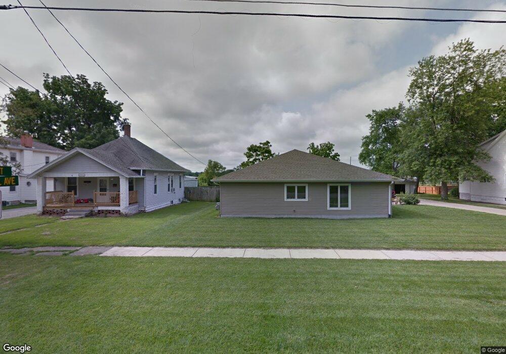908 11, Mattoon, IL 61938 - photo 1