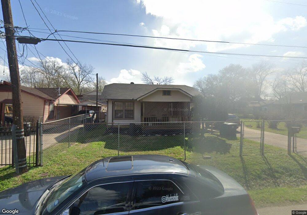 414 Frisco St, Houston, TX 77022 - photo 1