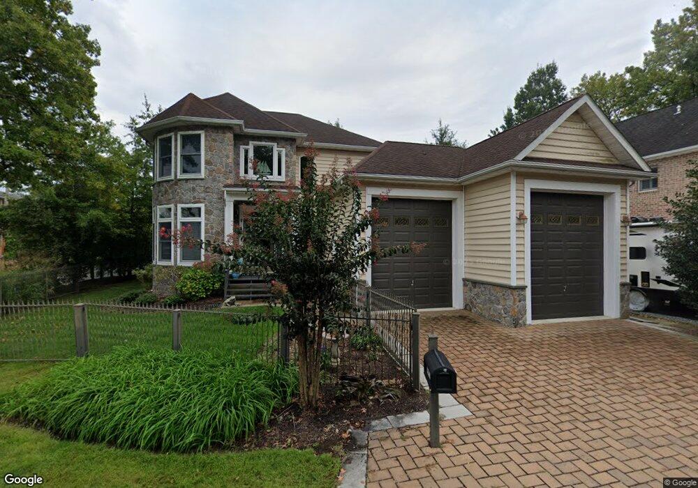 943 Williams St, Edgewater, MD 21037 - photo 1