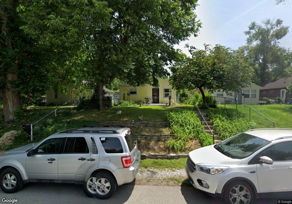 1809 N Euclid Ave, Indianapolis, IN 46218 - photo 1