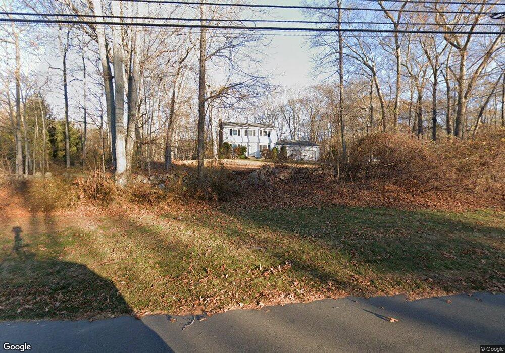 371 Boston Post Rd, East Lyme, CT 06333 - photo 1
