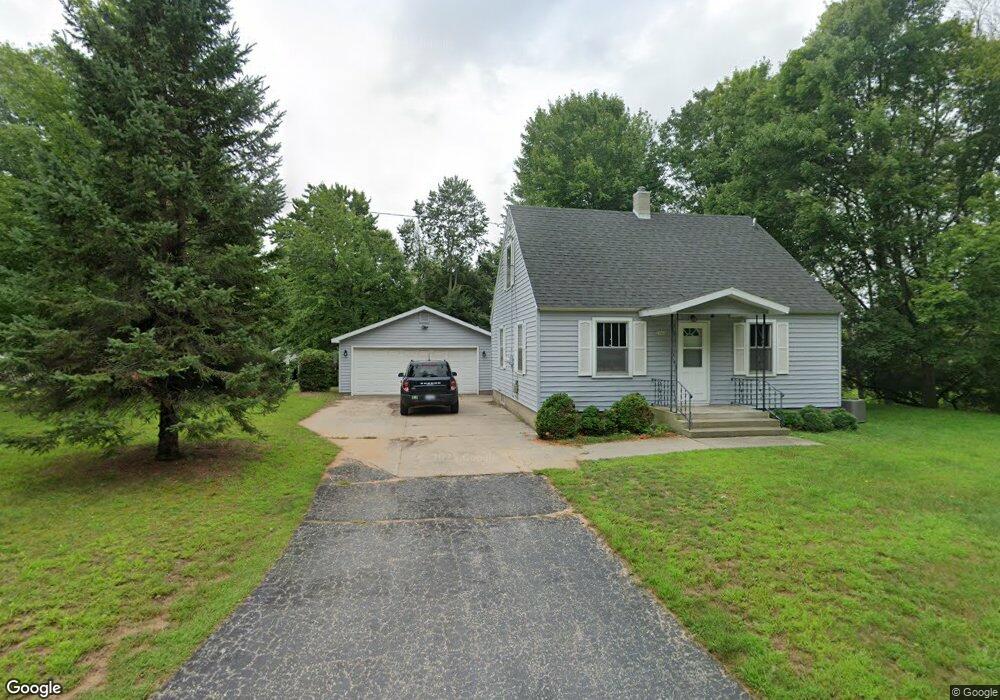 3909 15th St, Menominee, MI 49858 - photo 1