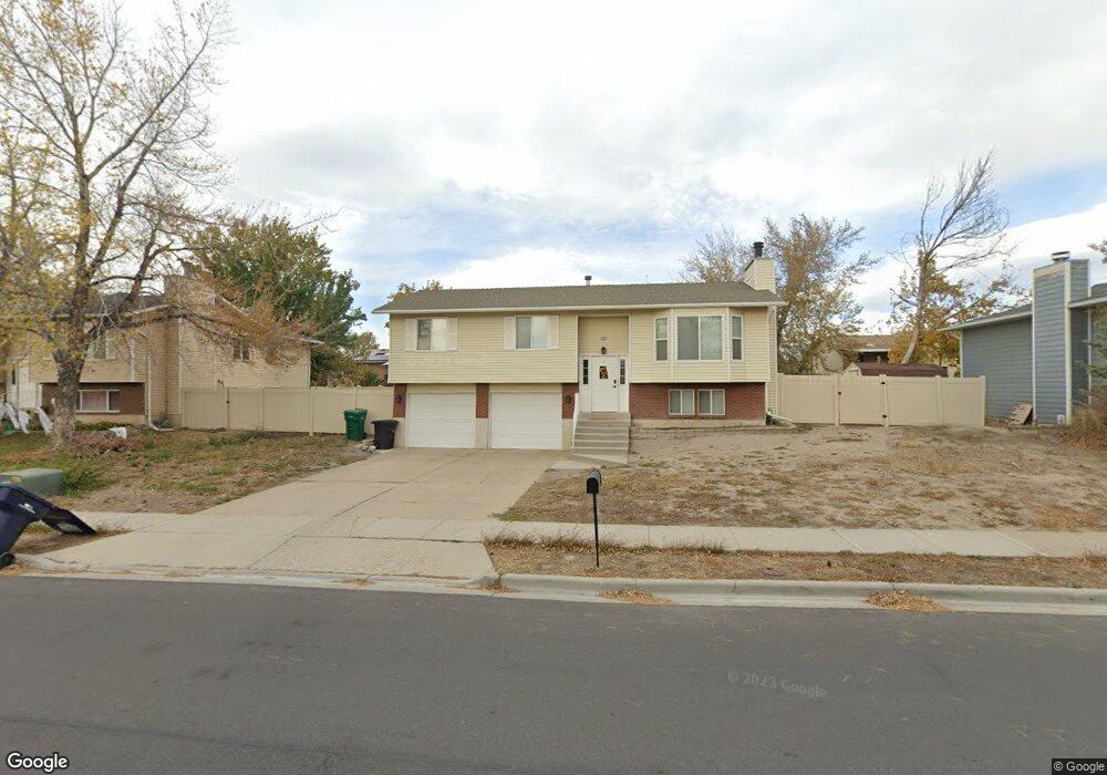 1152 W 1900 S, Woods Cross, UT 84087 - photo 1