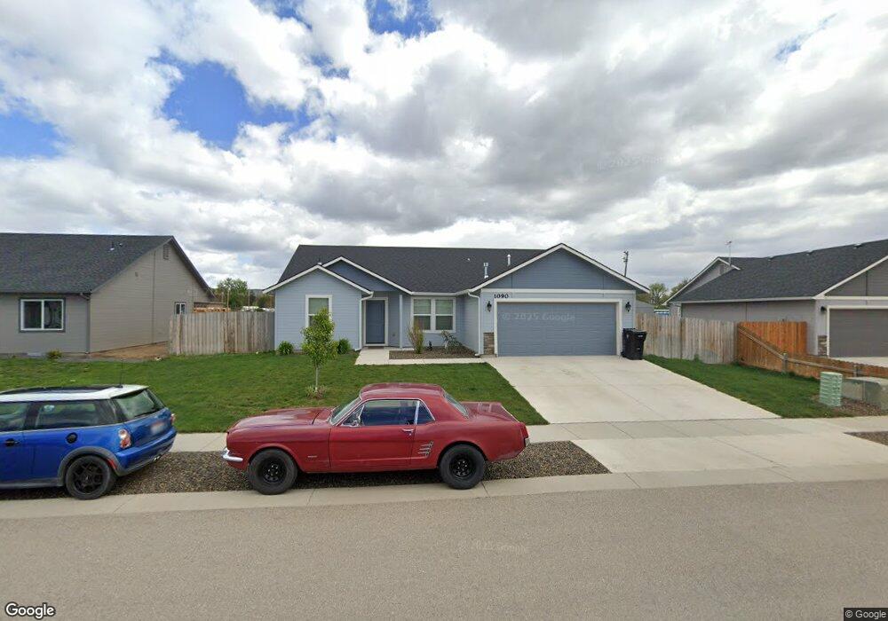 1090 W 10th St, Weiser, ID 83672 - photo 1