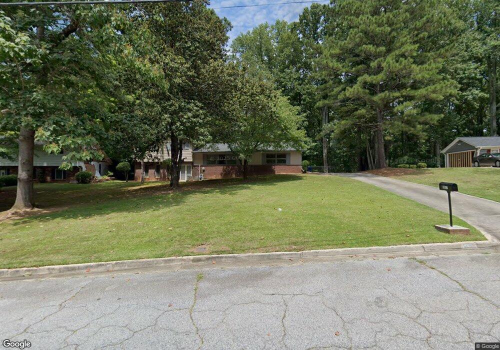 3037 Redwine Rd, Atlanta, GA 30344 - photo 1