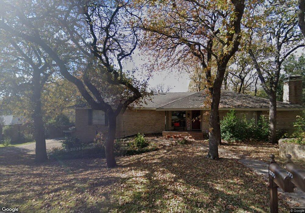 1009 Edgecliff Dr, Bedford, TX 76022 - photo 1
