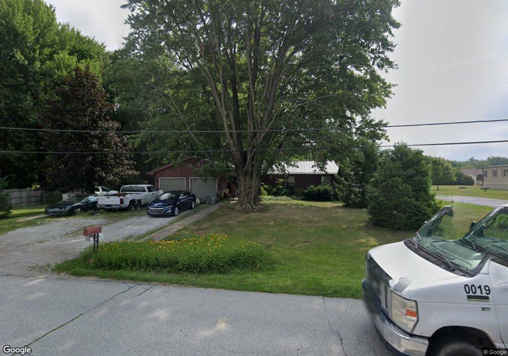 660 S 800 E, Greentown, IN 46936 - photo 1