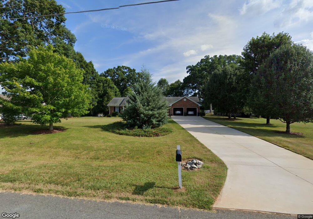 2678 Hayfield Dr, Asheboro, NC 27205 - photo 1