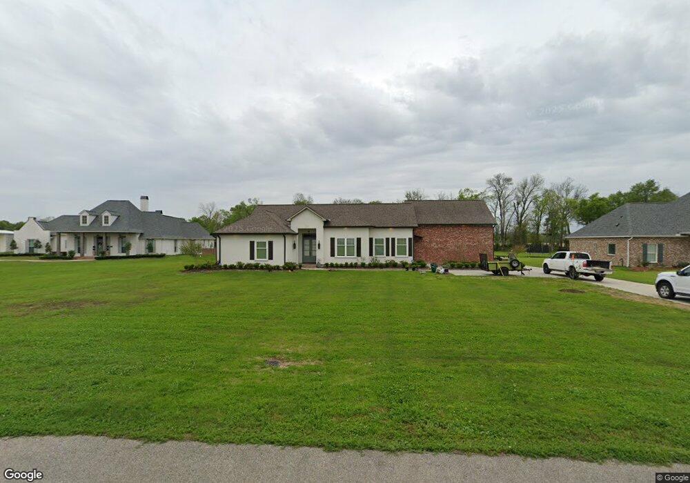 515 Harvest Ln, Port Allen, LA 70767 - photo 1