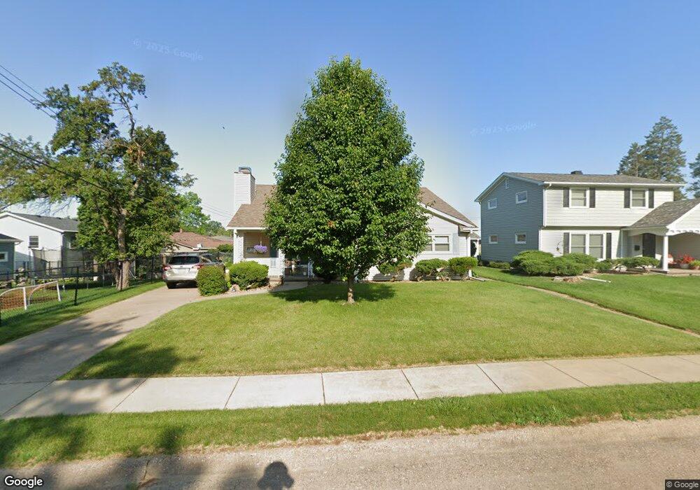 2816 Washington Ln, Davenport, IA 52804 - photo 1