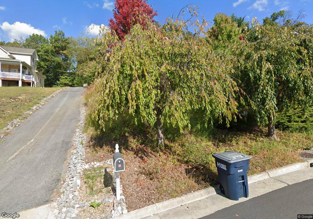 1861 Manor Dr, Harrisonburg, VA 22801 - photo 1