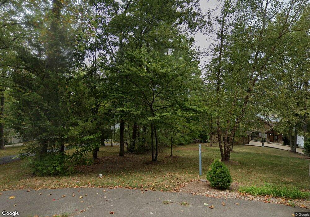 5281 S Poplar Dr, Columbus, IN 47201 - photo 1