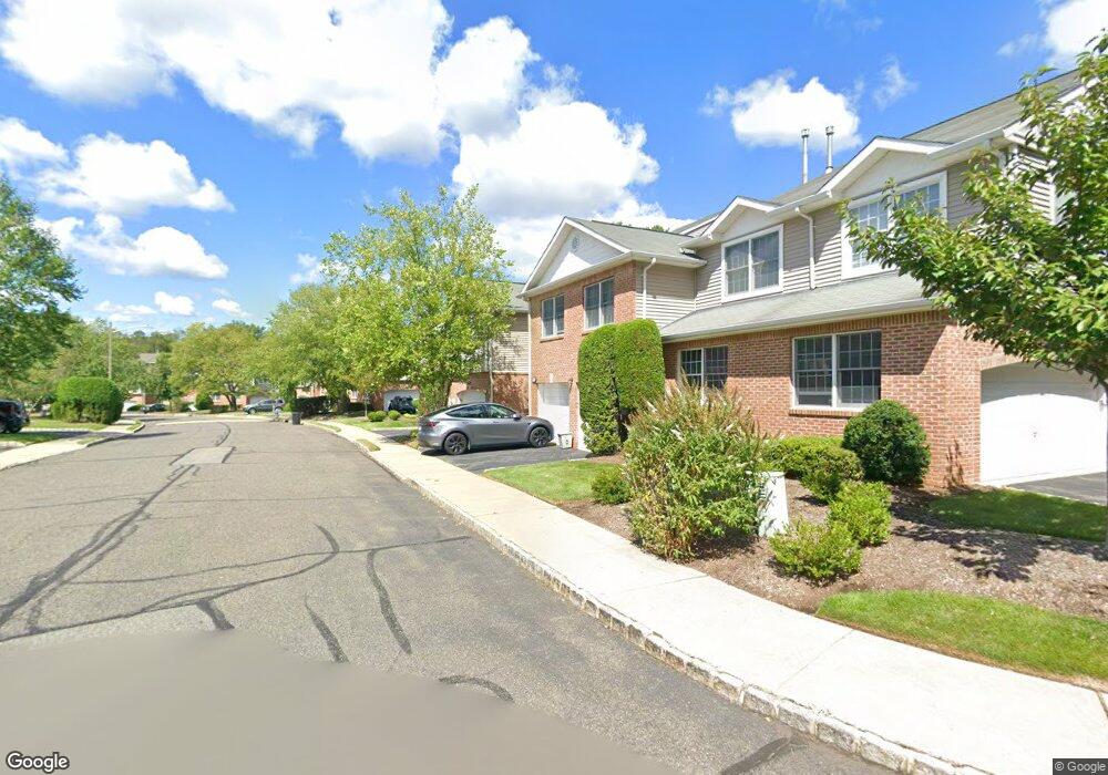 7 Waldeck Ct unit 7, West Orange, NJ 07052 - photo 1
