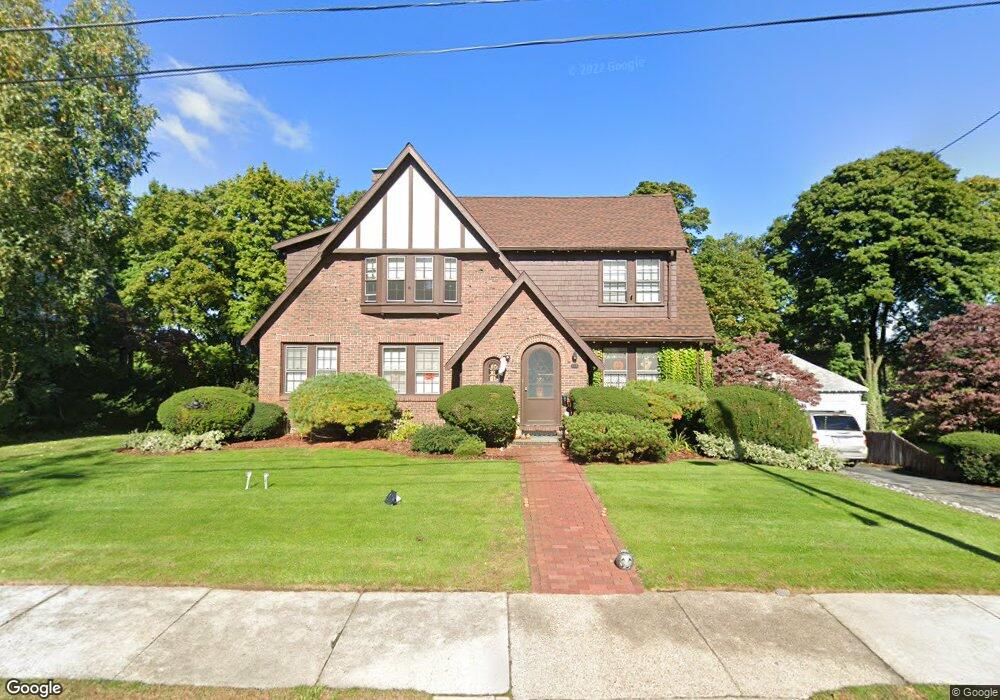 203 Mount Vernon St, West Newton, MA 02465 - photo 1