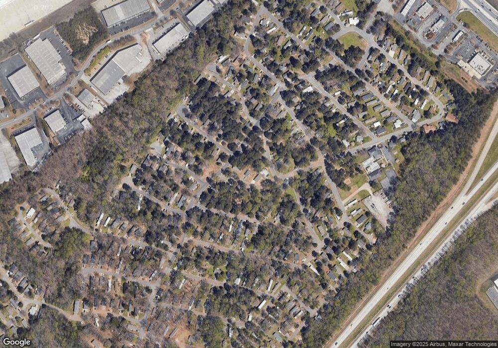 4966 Peachtree Dr, Buford, GA 30518 - photo 1