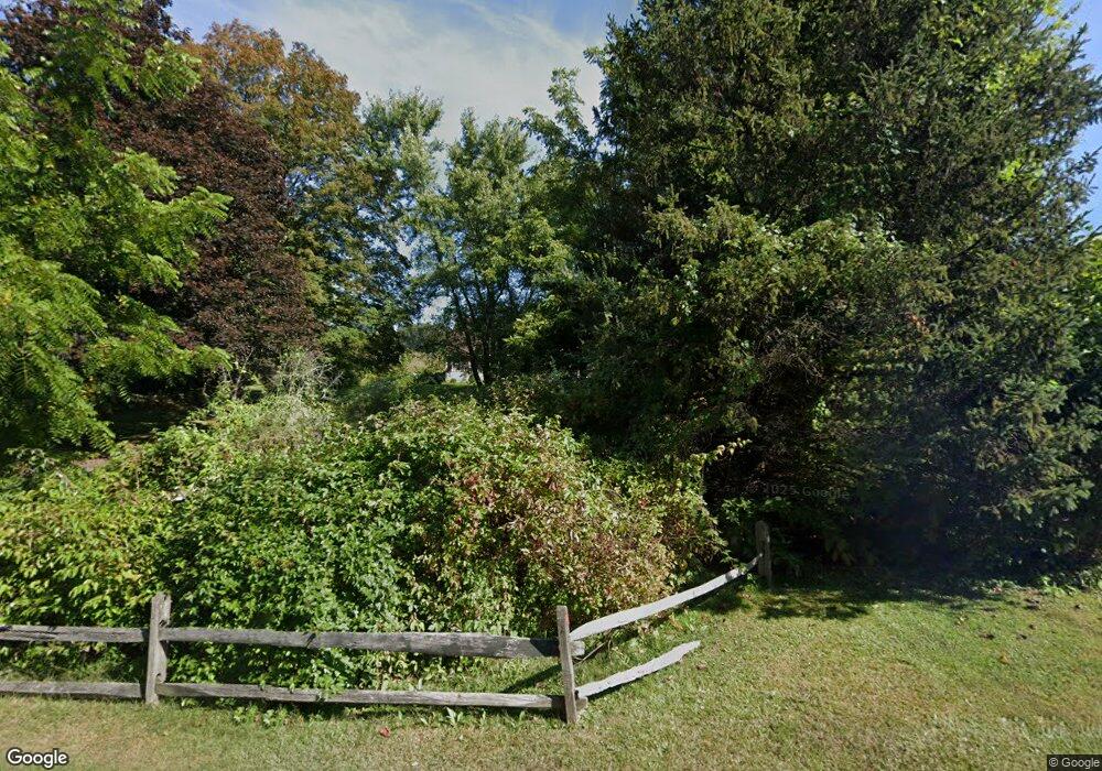 270 Morgan St, South Hadley, MA 01075 - photo 1