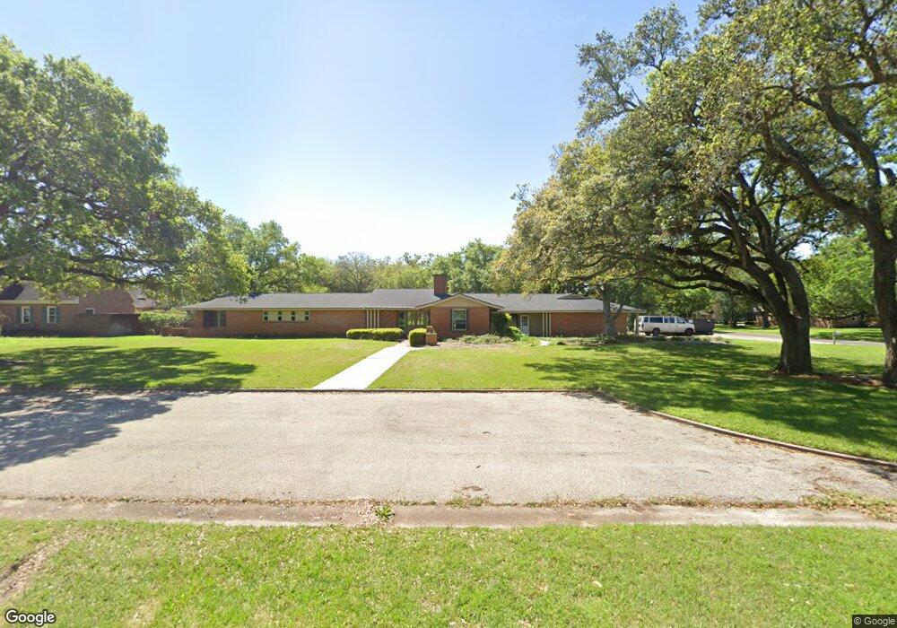 700 4th St, Bay City, TX 77414 - photo 1