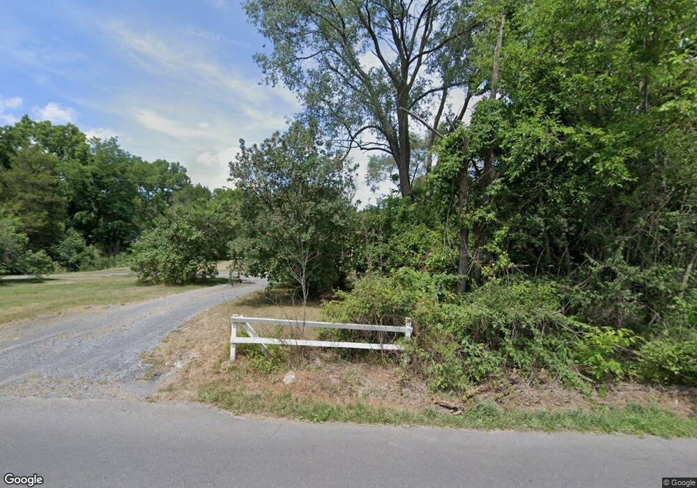 2005 Sam Mason Rd, Bunker Hill, WV 25413 - photo 1