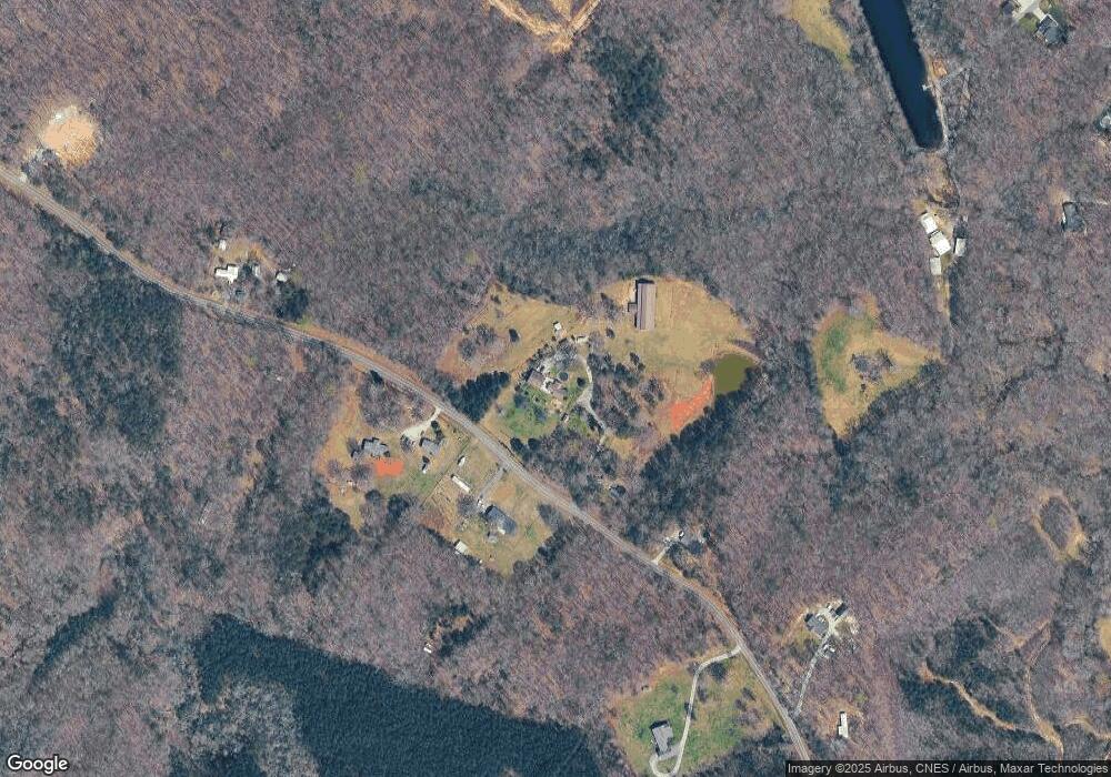 323 Dover Rd, Kings Mountain, NC 28086 - photo 1