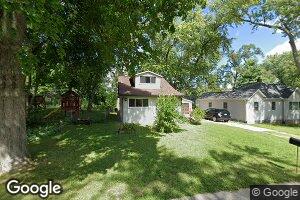 4608 Parkview Dr, McCullom Lake, IL 60050