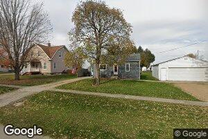 302 E Chicago St, Albion, IA 50005