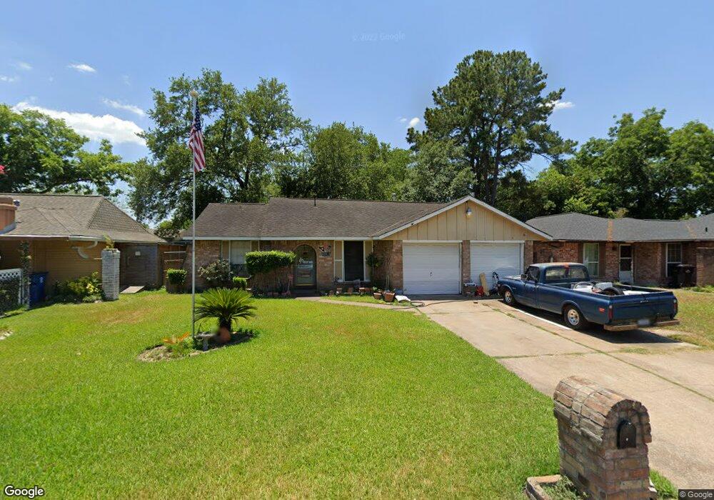 2007 Barnsley Ln, Houston, TX 77088 - photo 1