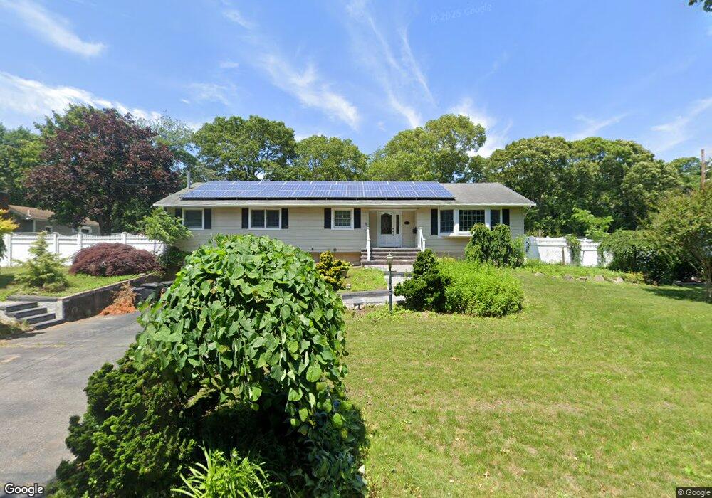 45 Locust St, Bayport, NY 11705 - photo 1