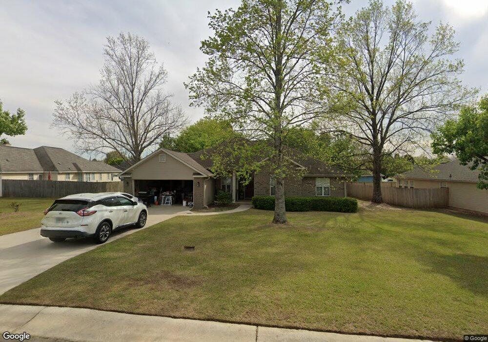 1194 Camden Ct, Warner Robins, GA 31088 - photo 1