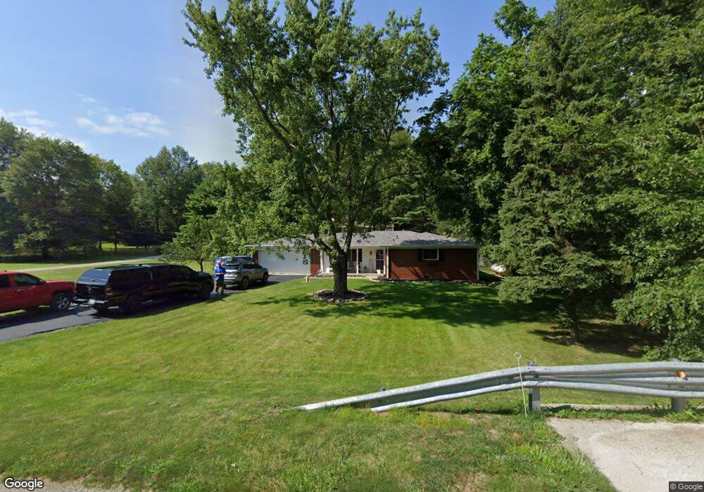 8398 W Fall Creek Dr, Pendleton, IN 46064 - photo 1