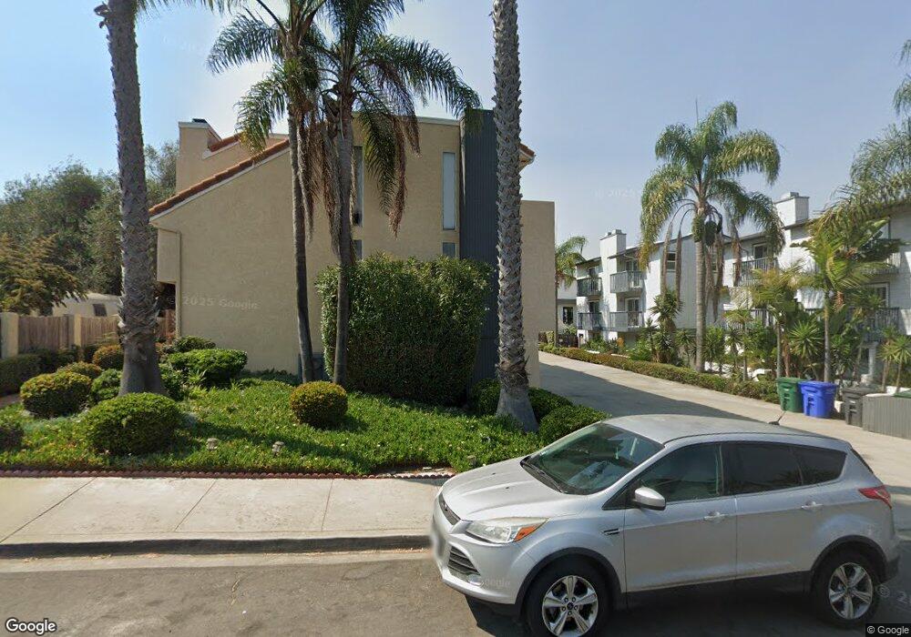 366 Hemlock Ave, Carlsbad, CA 92008 - photo 1