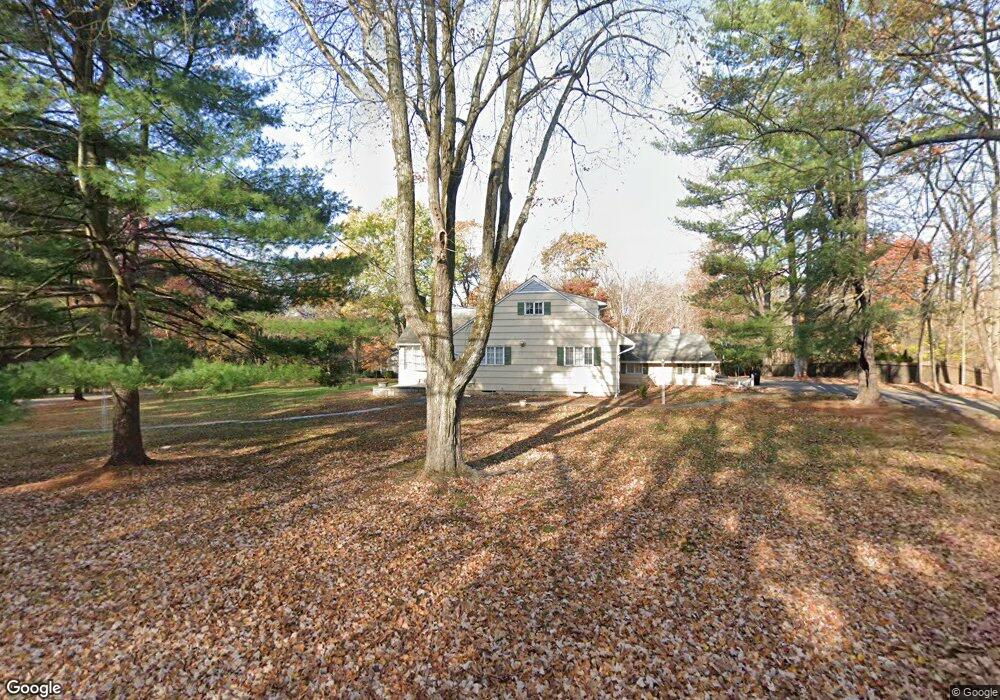 303 E Saddle River Rd, Upper Saddle River, NJ 07458 - photo 1