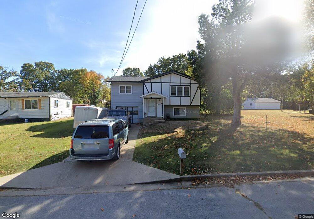 1109 Hess Ave, Rolla, MO 65401 - photo 1