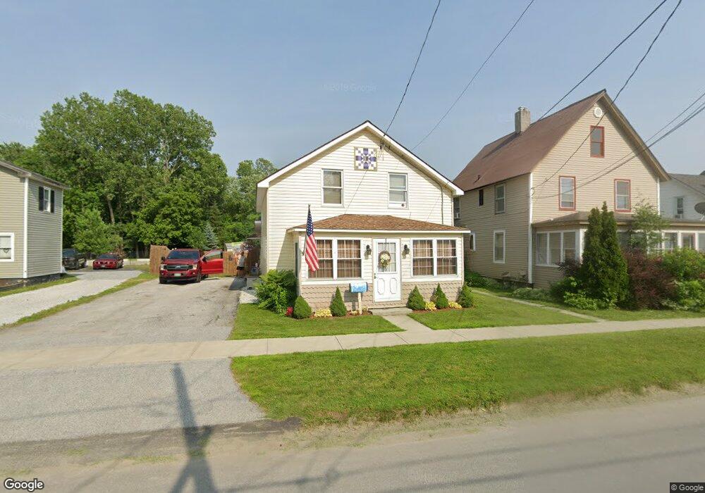 17 Cedar St, Saint Albans, VT 05478 - photo 1